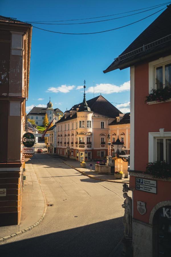 Hotel Restaurant Das Roessl วินดิชการ์สเทิน ภายนอก รูปภาพ