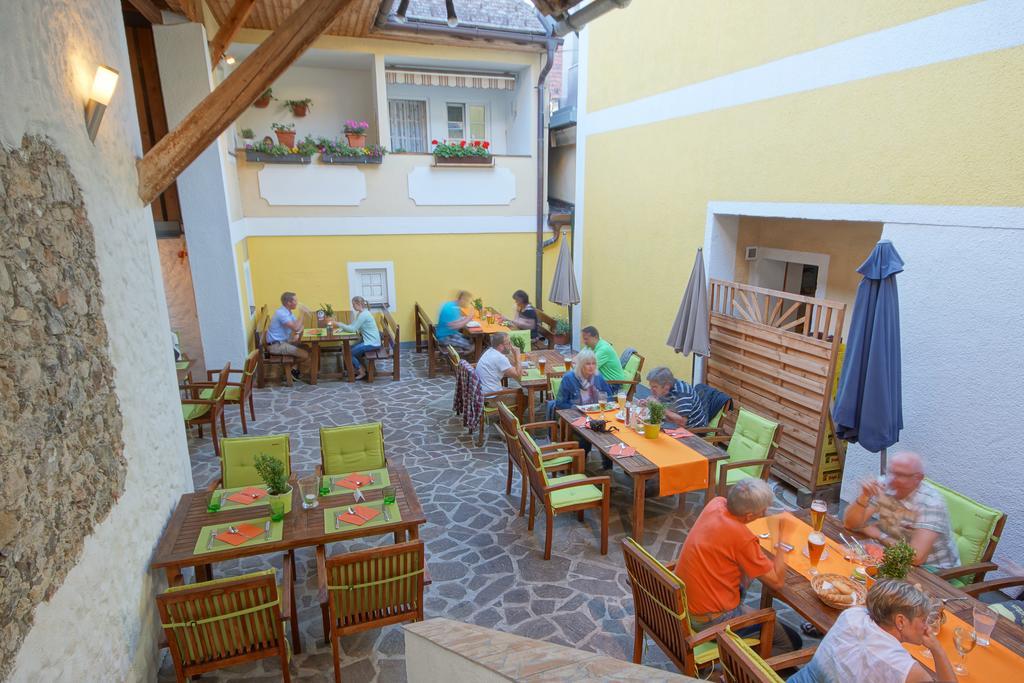 Hotel Restaurant Das Roessl วินดิชการ์สเทิน ภายนอก รูปภาพ